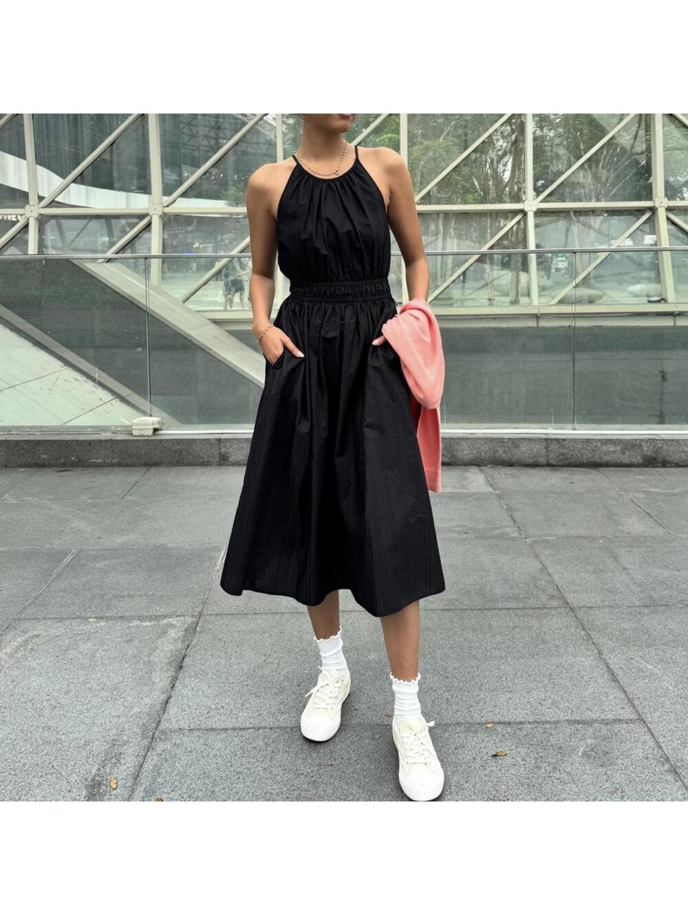 Uniqlo 100% Cotton Halter Neck Dress Black NWT Large - Picture 3 of 4